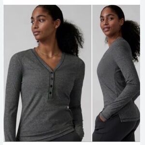 Athleta Uptempo Ribbed Long Sleeve Henley